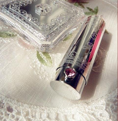 Jill Stuart 甜心爱恋颜彩盘/四格腮红商品描述