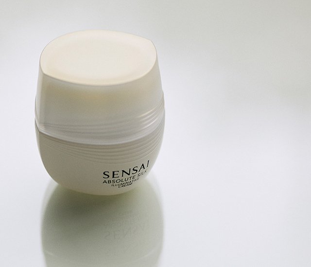 SENSAI ABSOLUTE SILK ILLUMINATIVE CREAM 40ml-United States - Japan