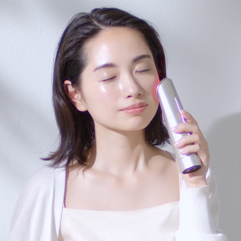 YAMAN 雅萌水光鑽多功能射頻美容儀RF美容儀高滲透提升護理美肌光