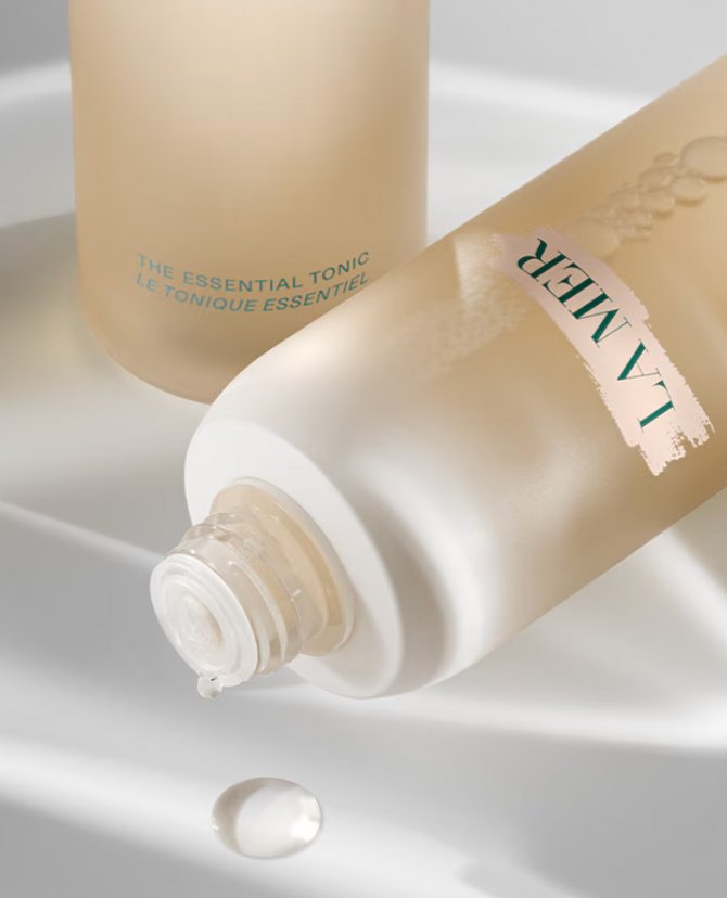 【新品未開封】百貨店購入 正規品 ラメール 拭き取り栄養化粧水 200ml 新品未開封】百貨店購入 正規品 ラメール 拭き取り栄養化粧水 200ml ラ